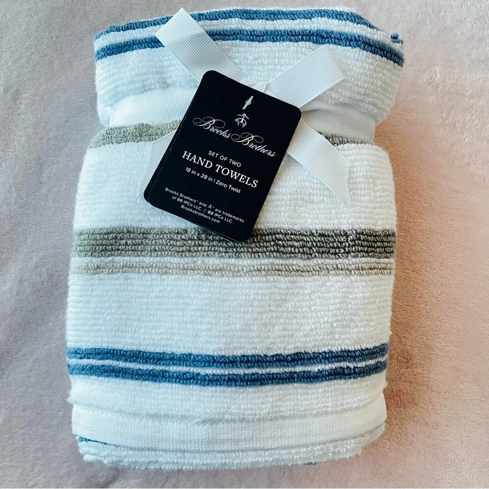 NWT 2PK New Brooks Brothers Hand Towel Zero Twist 18X28 inch